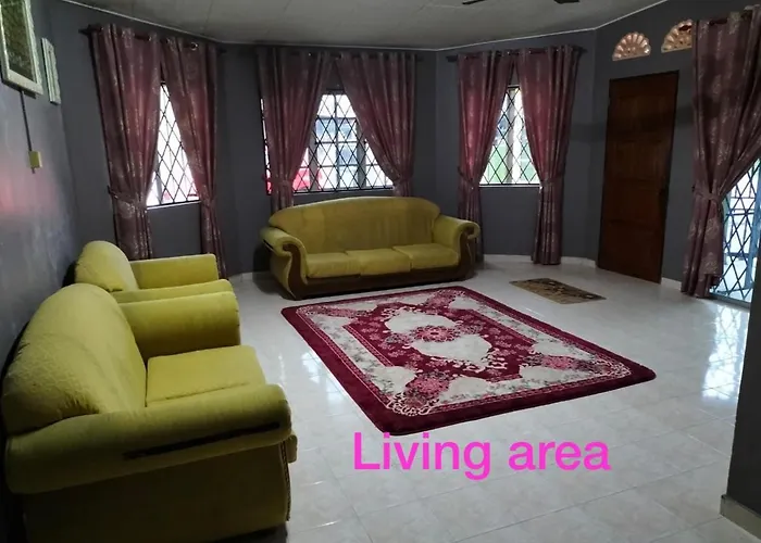 Homestay Omak Ayah